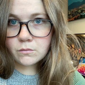 Meet your Posher, Annie